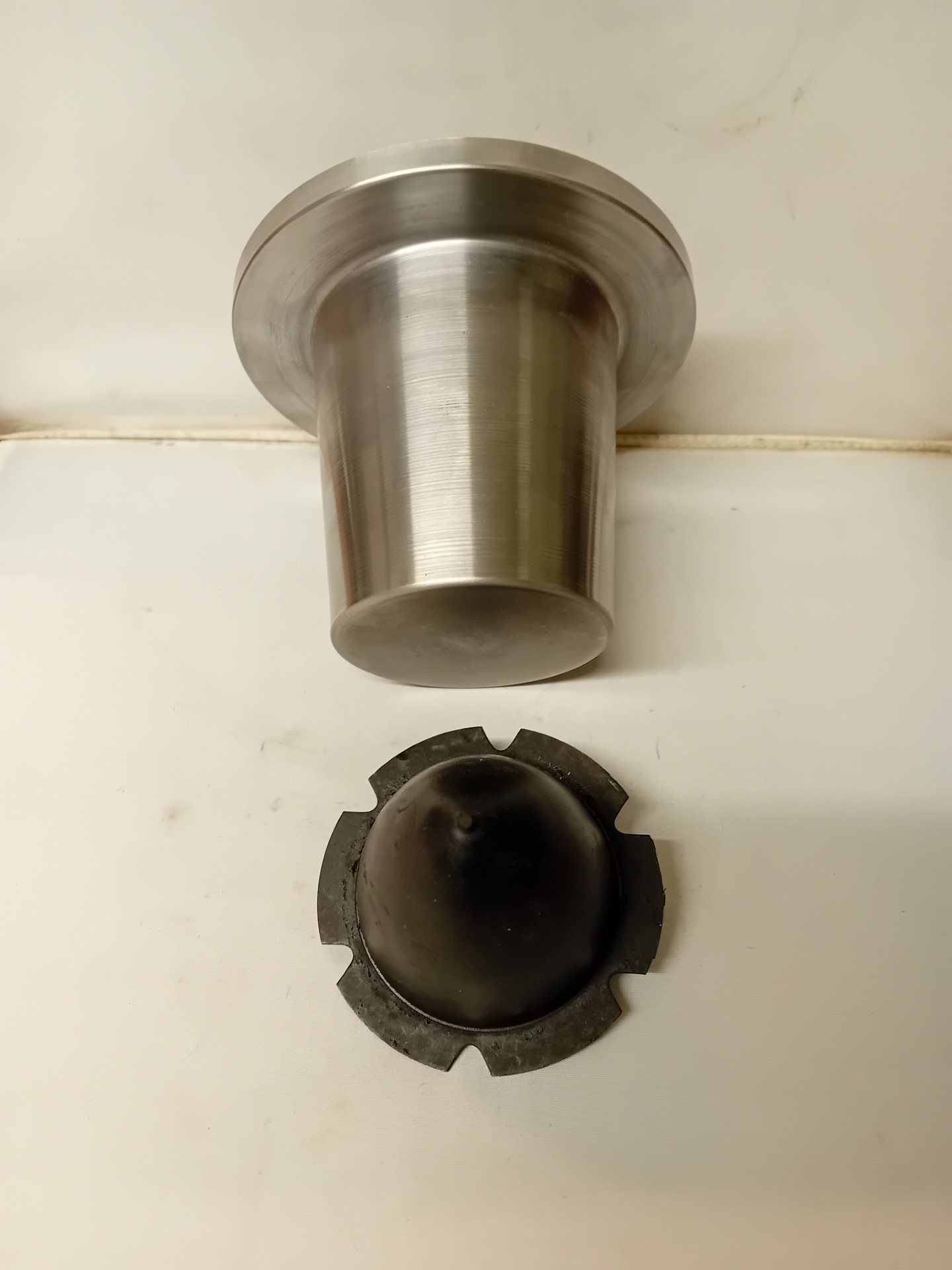 Top Bump Stop/Top Cone Inside Front Spring