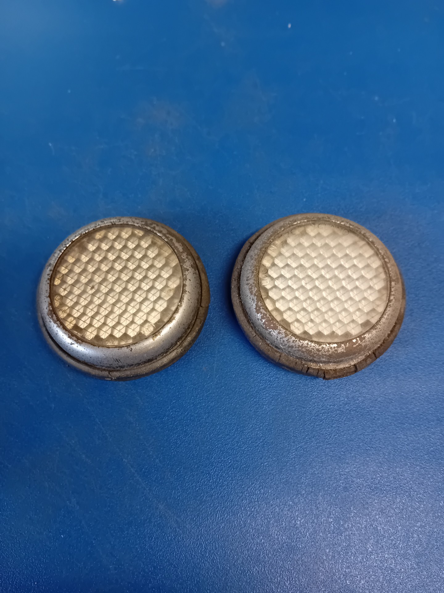 Pair Front White Reflectors 1954 Models Only