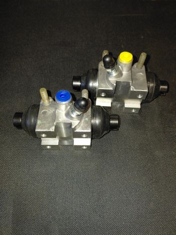 Rear Wheel Cylinders Pair 80/100/95/110